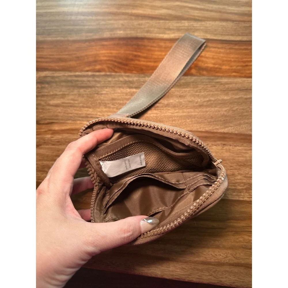 Iris & Rainbow Tan Nylon Wristlet Wallet ID Window Zip Pouch Card Holder NWT